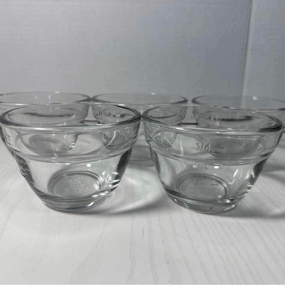 The Pampered Chef Kitchen Pampered Chef Glass Measuring Bowls 34